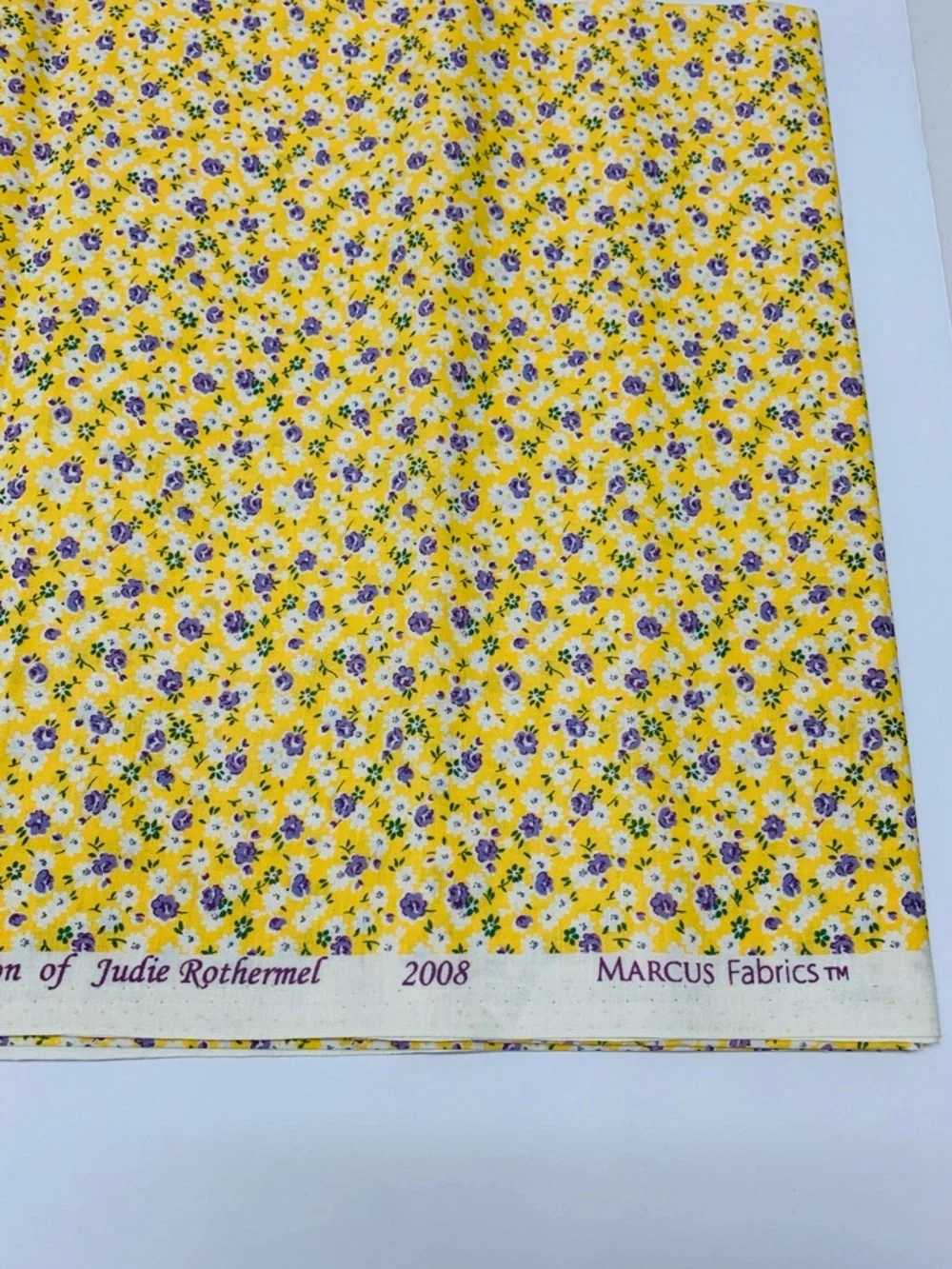 Aunt Grace Scrap Bag 1930s Reproduction Floral & Dot Cotton Quilt Fabric Bundle